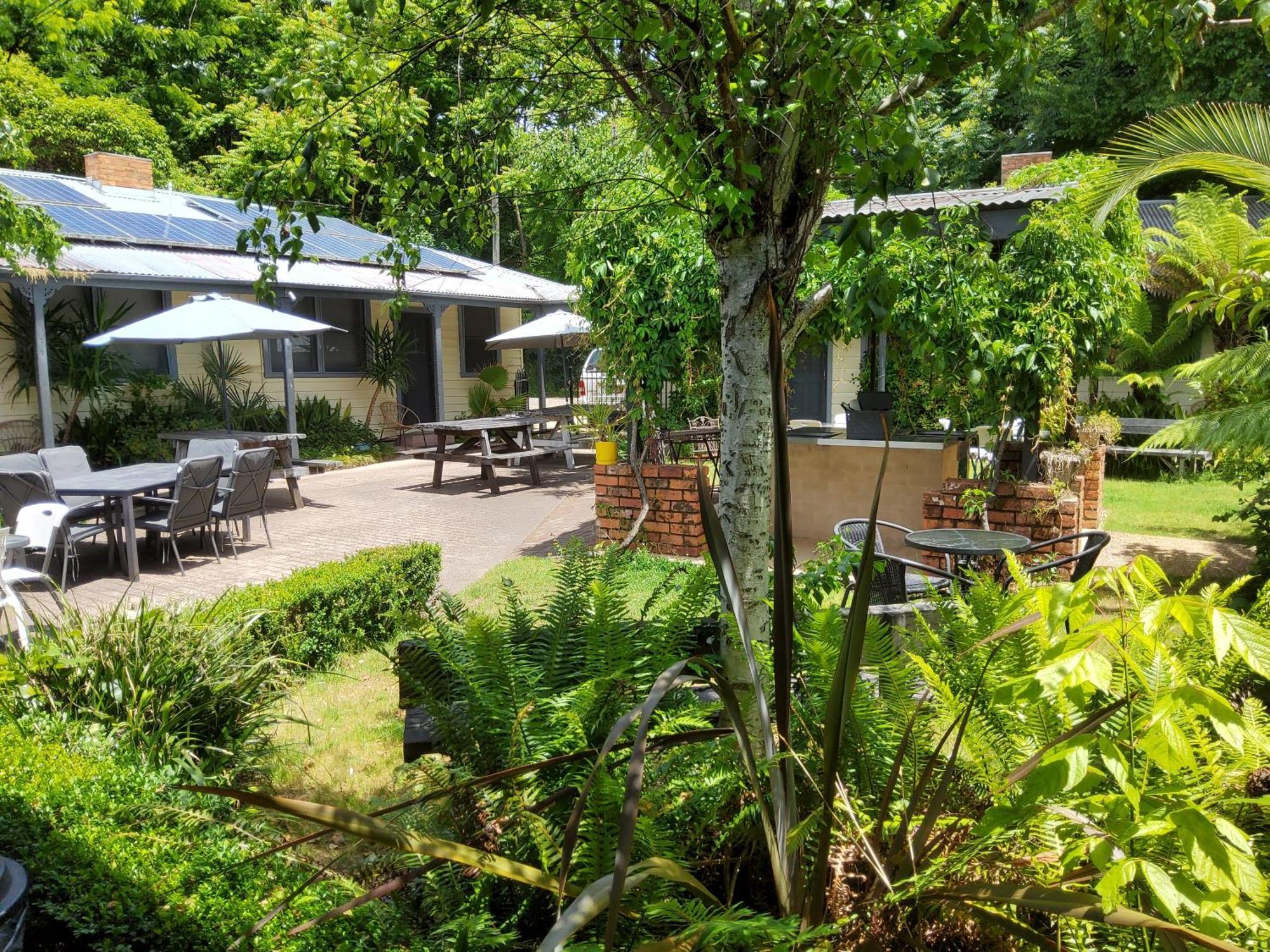 Coach House Inn Bright Zewnętrze zdjęcie